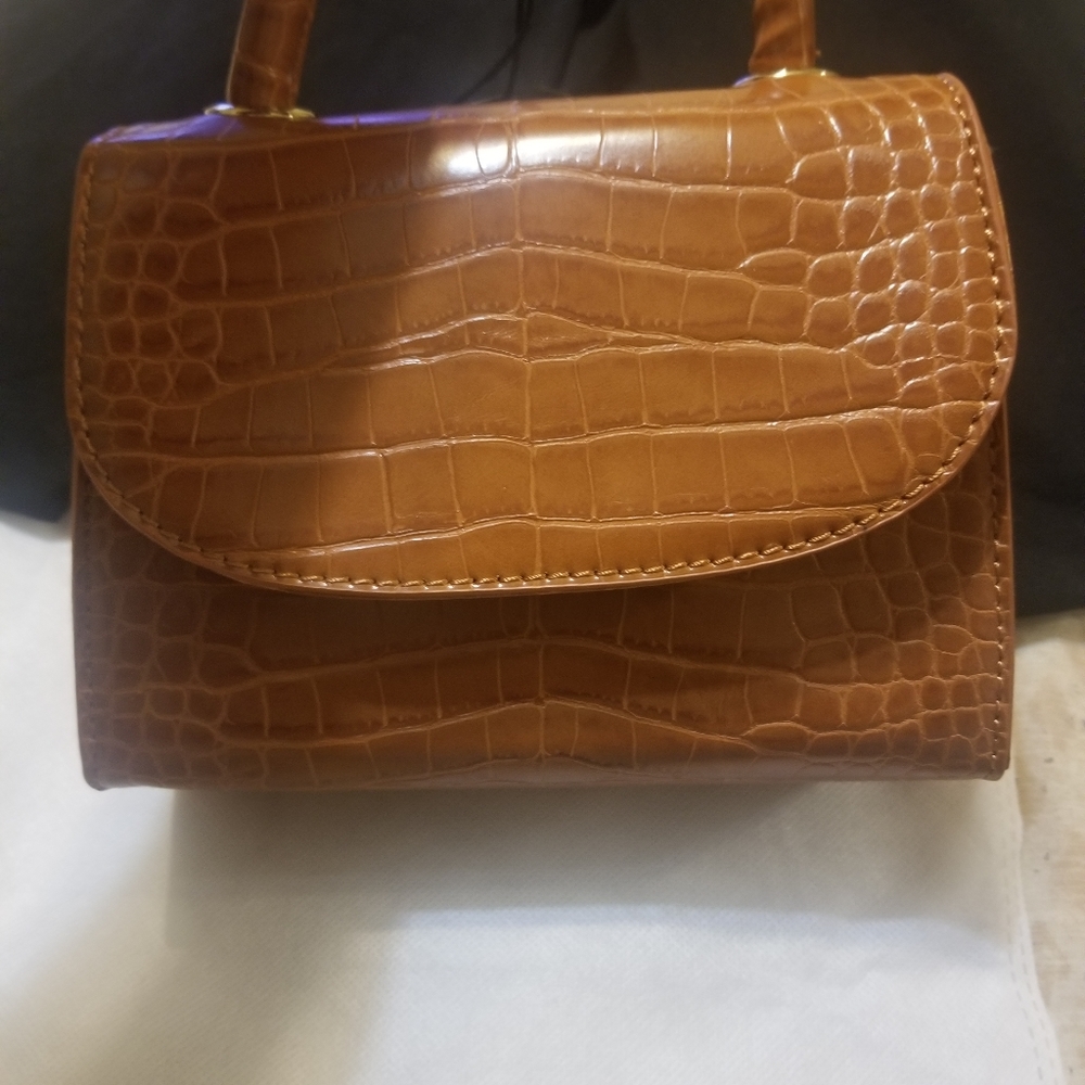 Purse - Picture 3 of 6